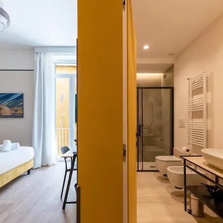 Tom Guest house Naples